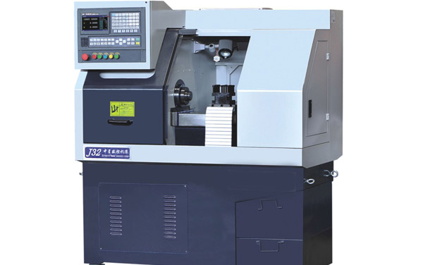 脈沖編碼器受油污染，導致軸定位故障