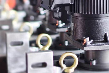 機床伺服系統有哪些常見故障及排除方法？